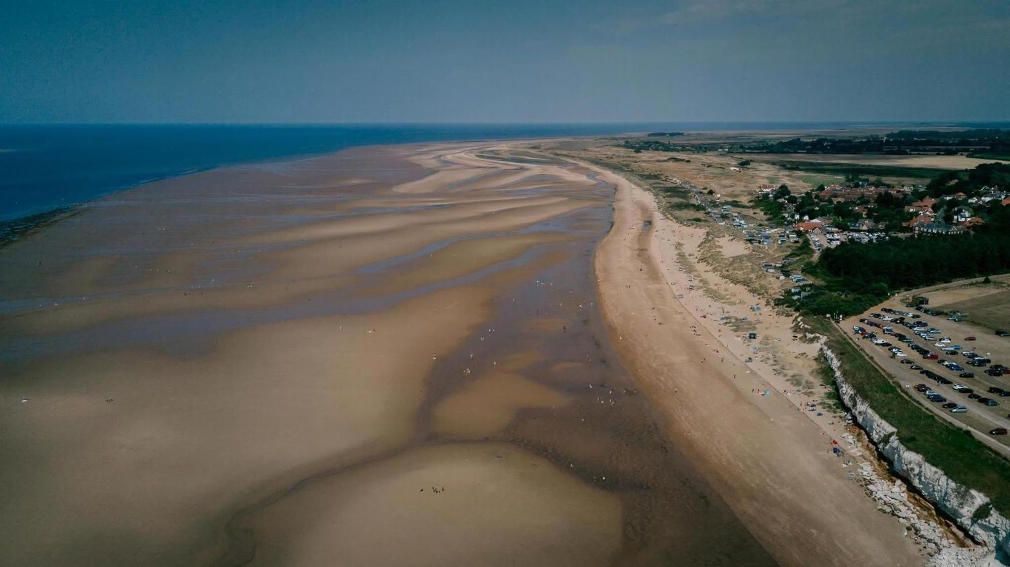 6 Berth Caravan By The Beach In Hunstanton In Norfolk, Pets Welcome Ref 13009L Eksteriør bilde